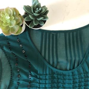 2/$10 - Sleeveless blouse